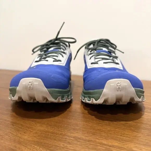 ON Cloud Size 9 Cloudventure 3 Waterproof Trail Shoes Cobalt Blue/Ivy Green